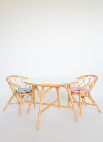 2 chairs Eleonore + Table Leon